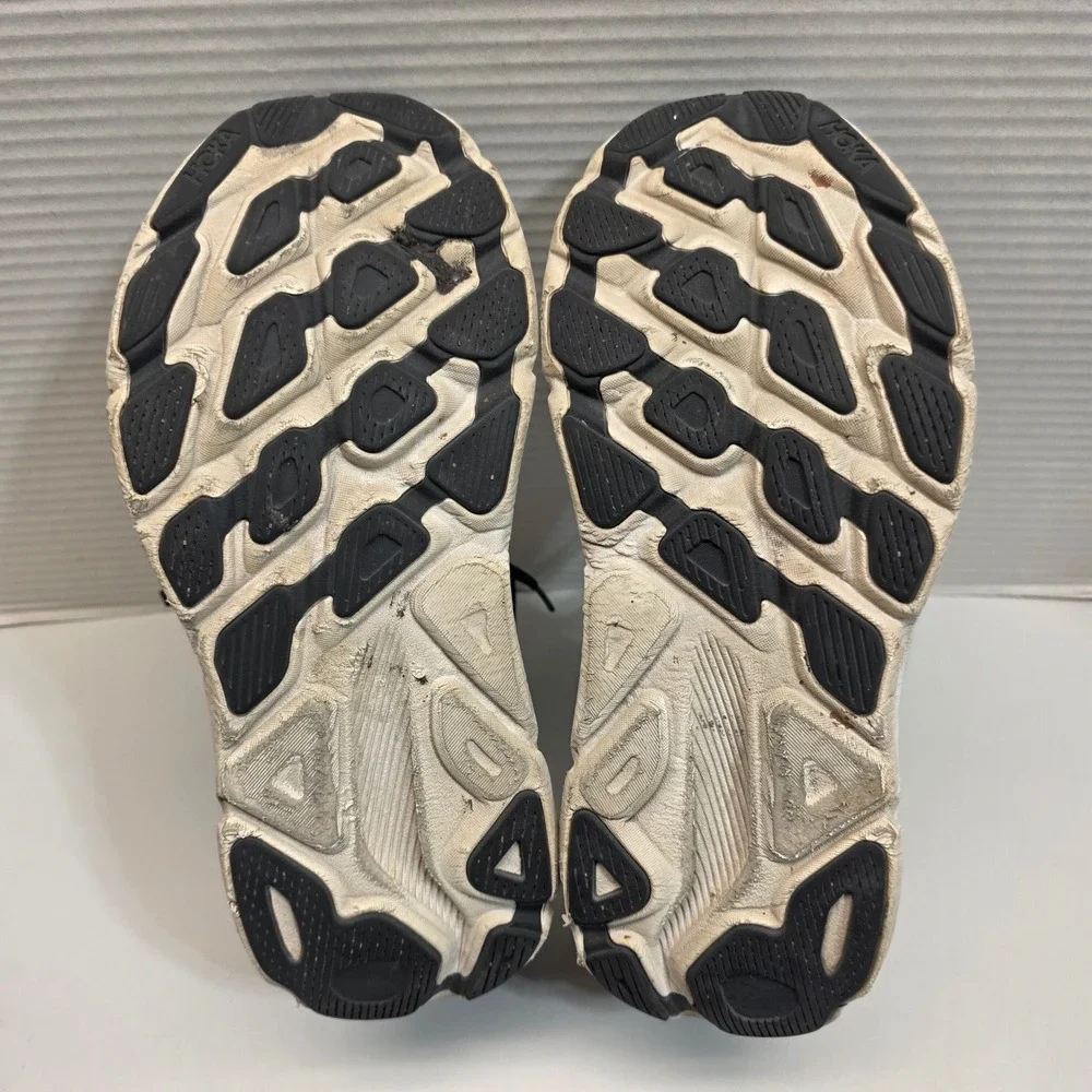 Hoka Clifton 9 Mens Black White Running Shoes Sneakers‎ 1127895 BWHT Size 7D